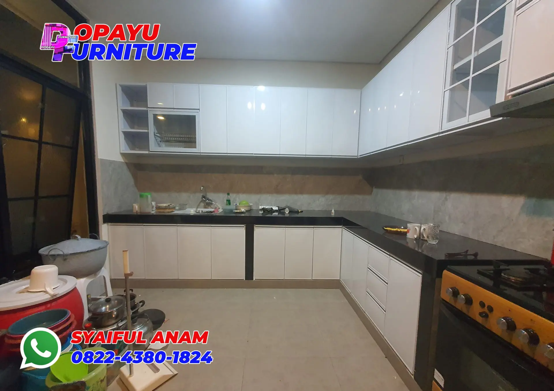 Pembuatan Kitchen Set Aluminium Frameless Putih di Citra Garden Buduran Sidoarjo