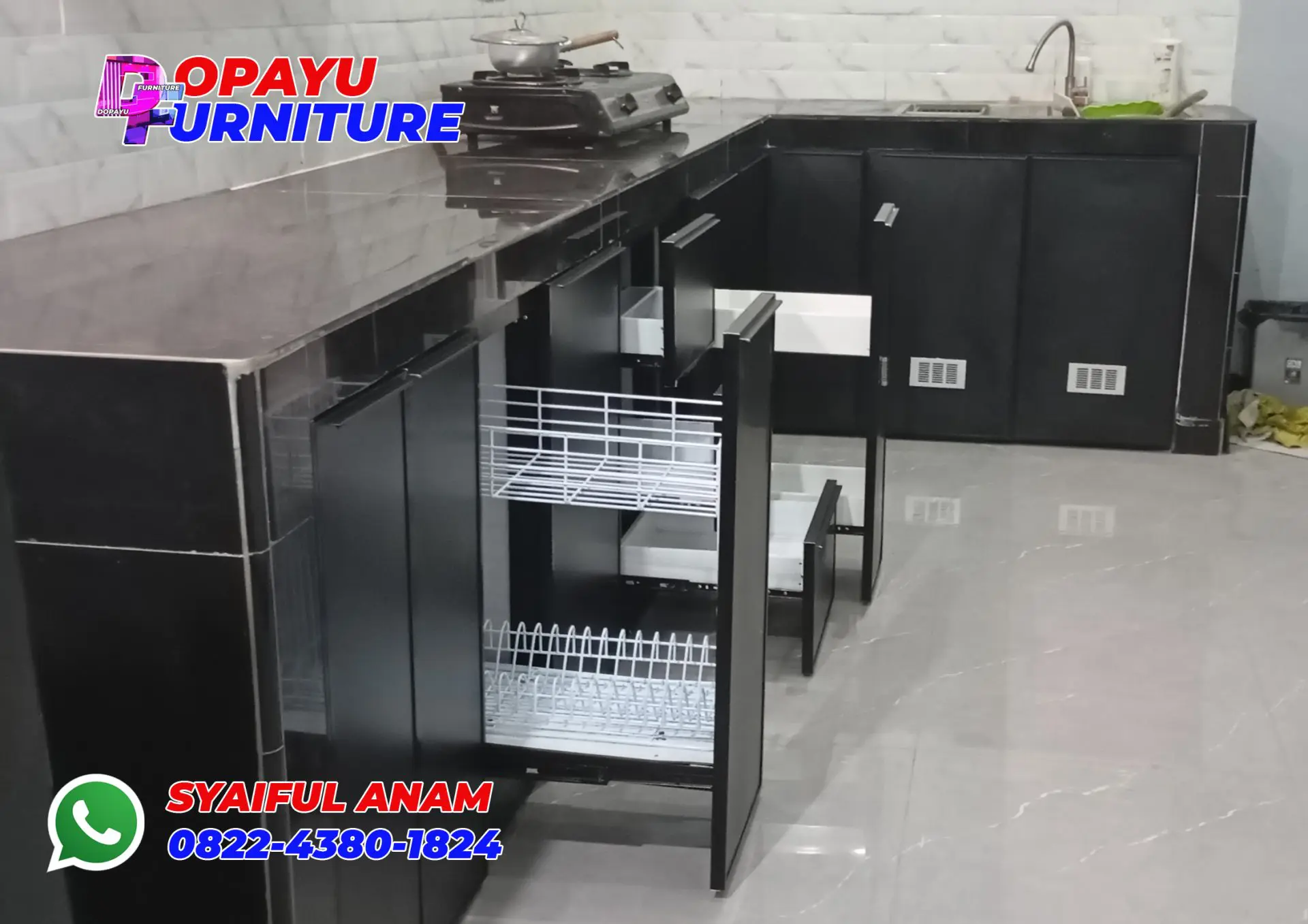 Pembuatan Kitchen Set Aluminium Frameless Hitam di Krian Sidoarjo